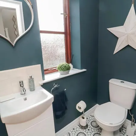 3 Bed In Oc-t32568 * Thornton Dale