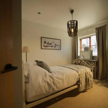 3 Bed In Oc-t32568 Nyaraló